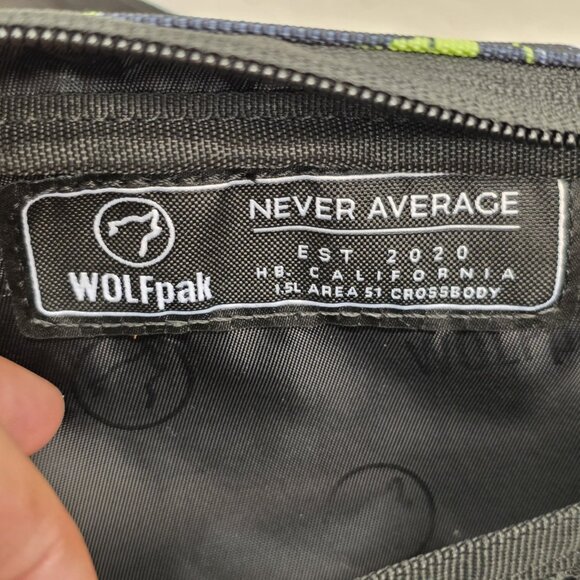 Wolf Pak Never Average Area 51 Fanny Pack Crossbody NWT - Picture 5 of 13